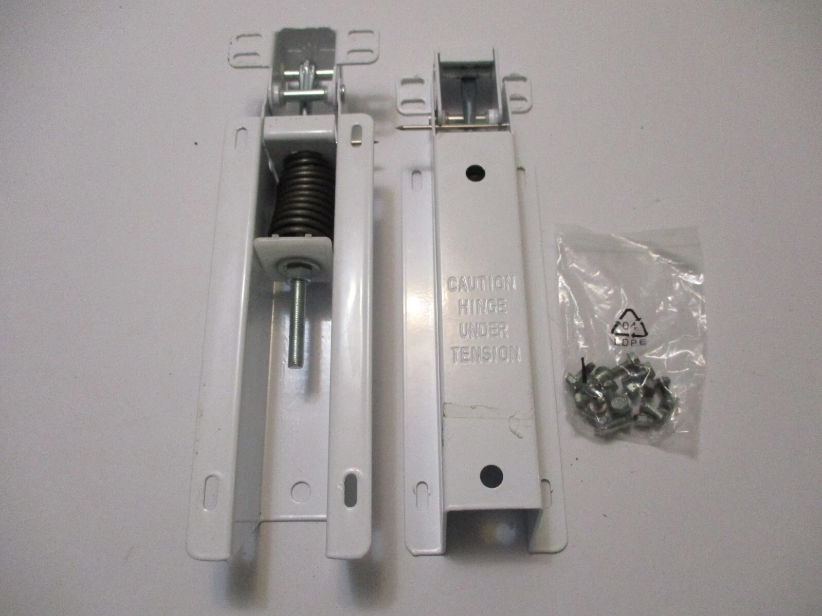 Door hinges chest freezer 216035200 replaced by 29